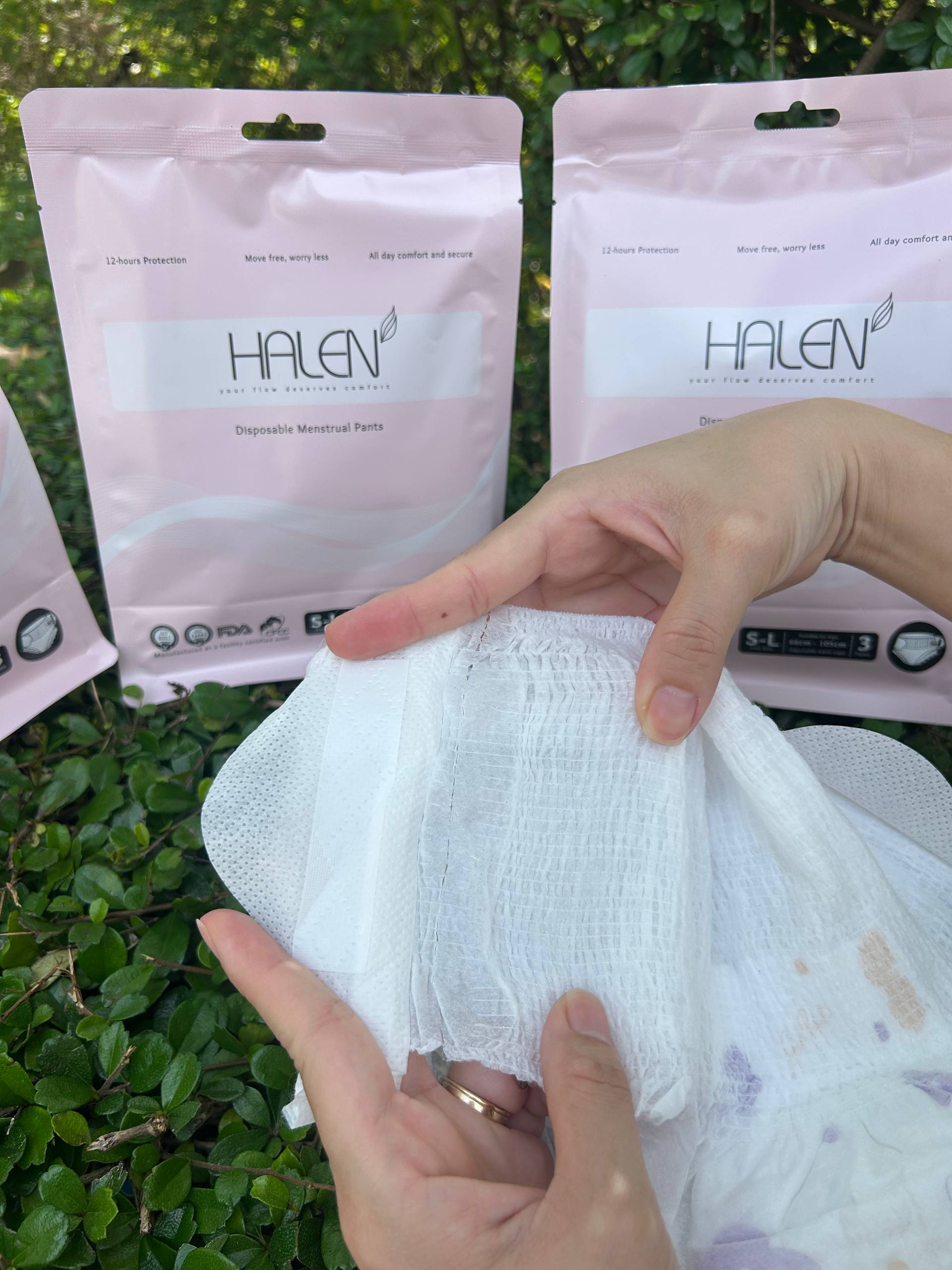 HALEN Product Elastic Waistband Detail